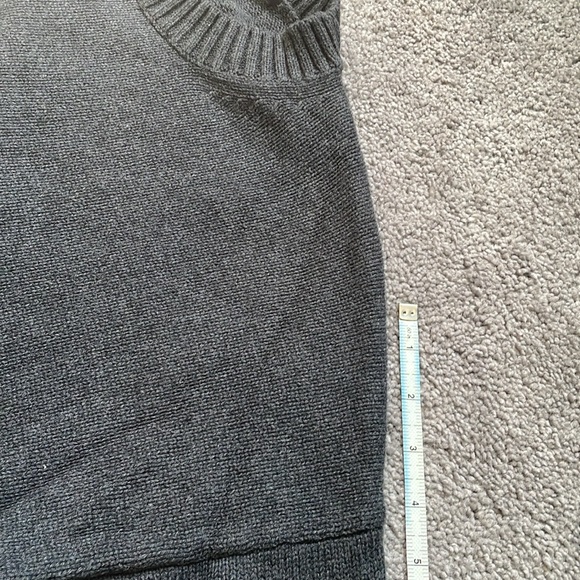 Quince Sweater Womens S Gray Boxy Oversized Preppy Academia Slightly cropped - Picture 11 of 12